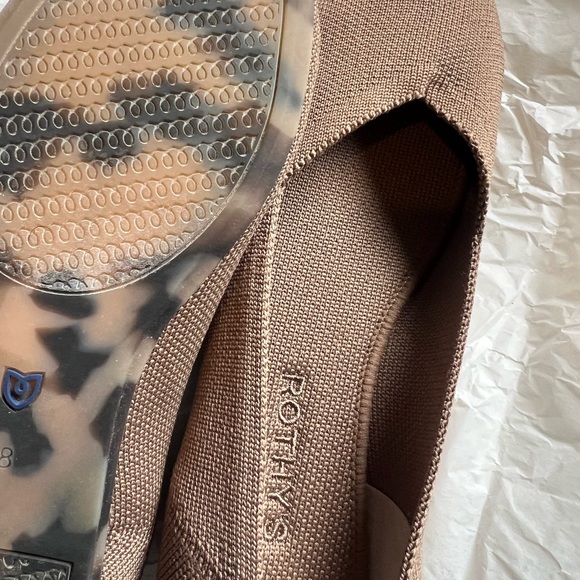 Like new Rothy’s size 8 - Picture 5 of 5